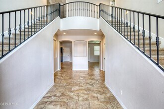 2124 Thomas Lackland St in El Paso, TX - Building Photo - Building Photo