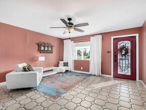 2302 W Berridge Ln in Phoenix, AZ - Building Photo - Building Photo