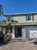 600 NE 4th Ter in Florida City, FL - Building Photo