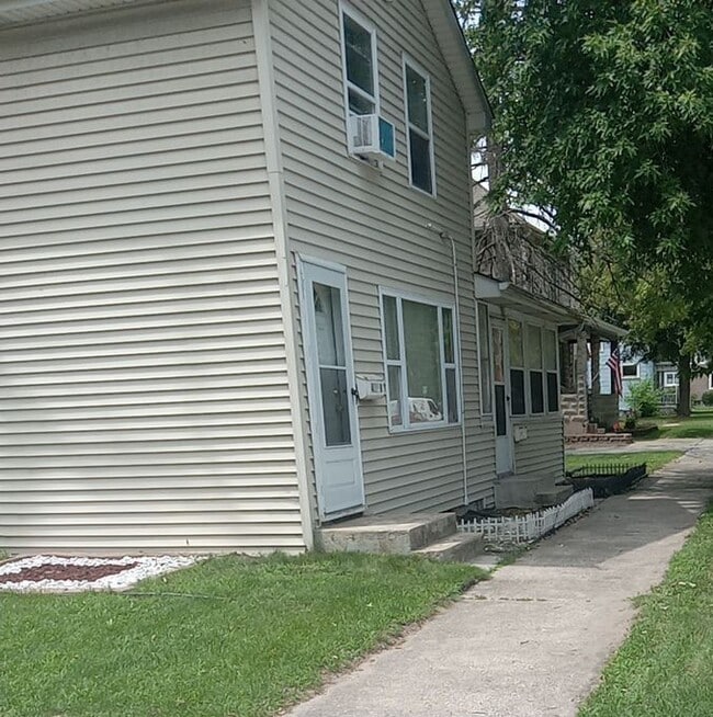 property at 415 E Eleanor St