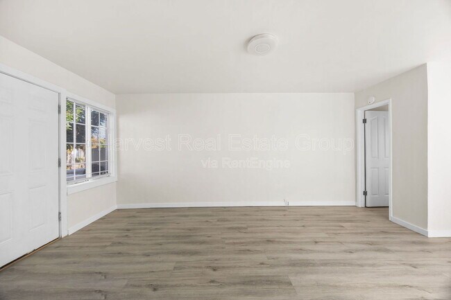 3947 Angelo Ave in Oakland, CA - Building Photo - Building Photo