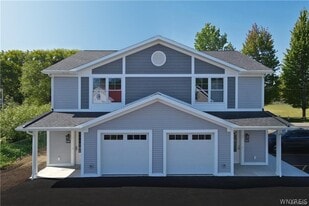 8989 Iroquois St in Angola, NY - Building Photo