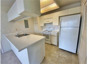 94-1079-1079 Kepakepa St in Waipahu, HI - Building Photo - Building Photo