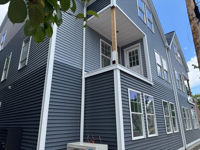 property at 1085 Whalley Ave