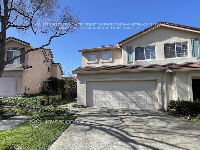 property at 1802 Gardenia Ct