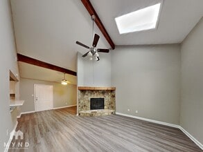 4385 Coopers Creek Dr SE in Smyrna, GA - Building Photo - Building Photo