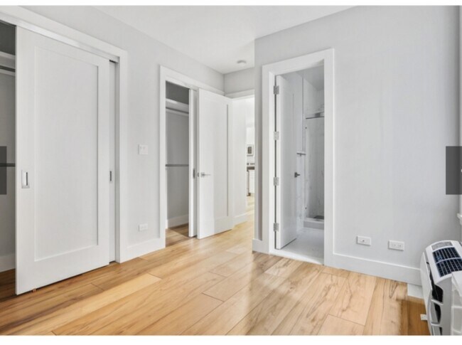 W. 151st, Broadway in New York, NY - Building Photo - Building Photo