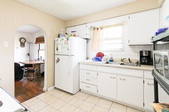 2109 N Rosewood Ave in Muncie, IN - Building Photo - Building Photo