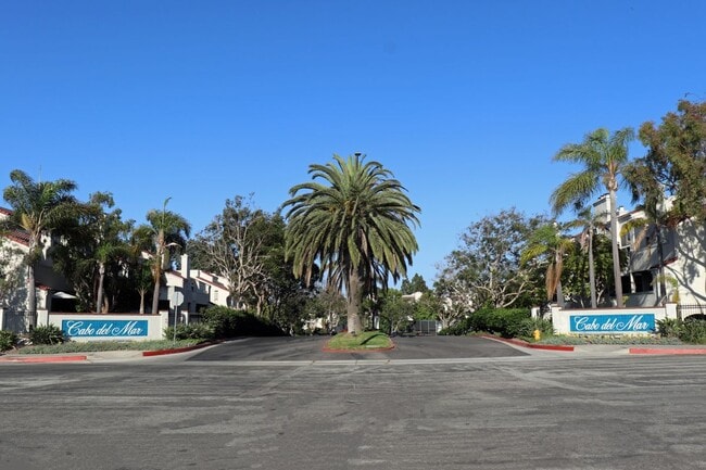 property at 5032 Dorado Dr