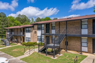 New Carrollwood in Carrollton, GA - Building Photo - Building Photo