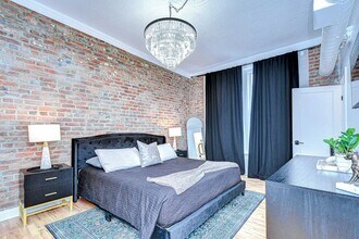 215 Central Ave, Unit 2B in St. Petersburg, FL - Foto de edificio - Building Photo