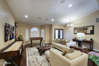 5672 E Beverly Ln in Scottsdale, AZ - Building Photo - Building Photo
