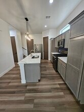 1003 N Armijo St in Las Cruces, NM - Foto de edificio - Building Photo