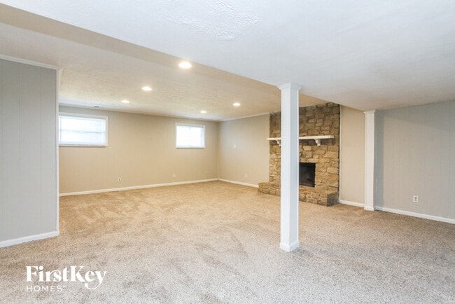 4639 Thornleigh Dr in Indianapolis, IN - Building Photo - Building Photo