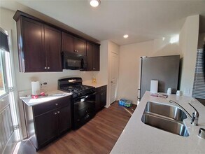 414 Sweetshade Ln in Princeton, TX - Building Photo - Building Photo