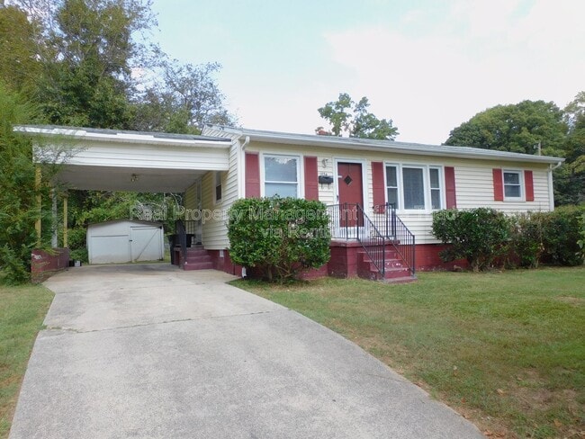 property at 1434 Argonne Blvd