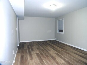 330 Barcelona Dr in Toms River, NJ - Building Photo - Building Photo