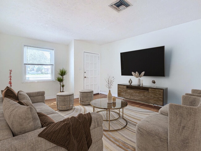property at 2701 S Manhattan Ave