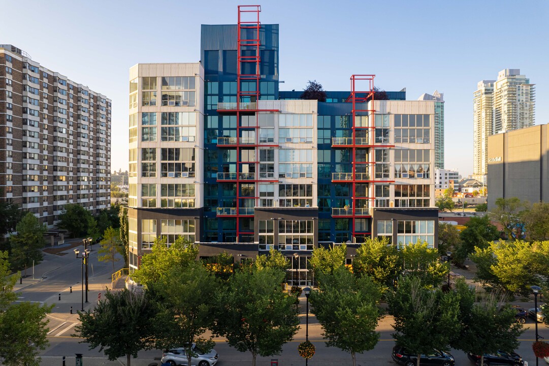 Orange Lofts in Calgary, AB - Building Photo