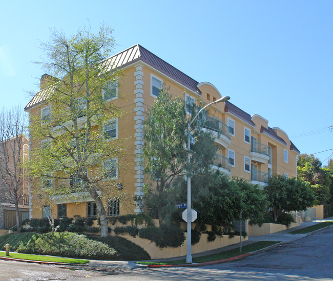 9550 Alcott St in Los Angeles, CA - Foto de edificio - Building Photo