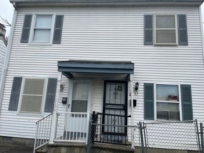 59 Middle Rose St in Trenton, NJ - Building Photo - Building Photo