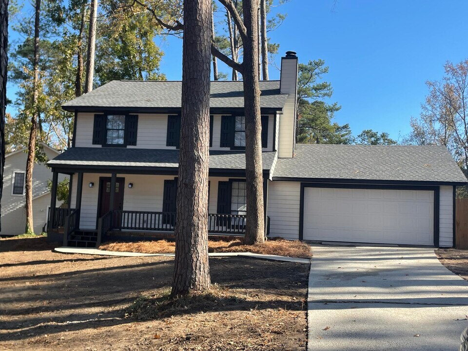 325 Hackamore Trail in Martinez, GA - Building Photo