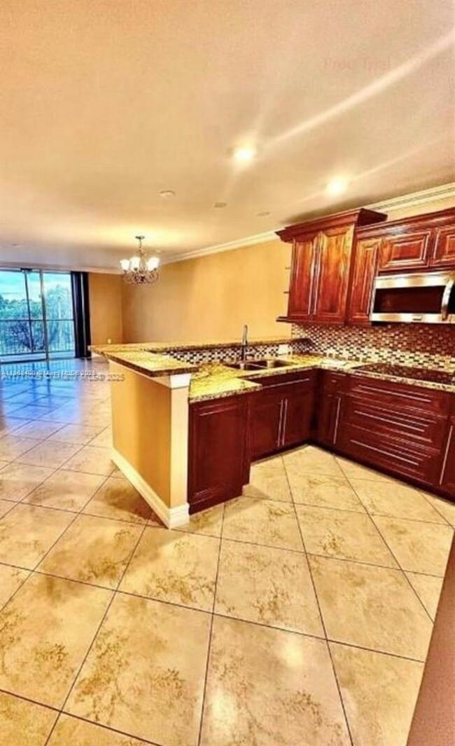 19851 SW 114th Ave in Miami, FL - Building Photo - Building Photo