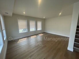 1101 Frederica St W in Thunder Bay, ON - Building Photo