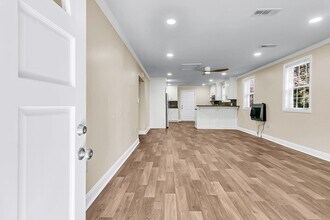 341 Asazlee Ln in Cross, SC - Building Photo - Building Photo