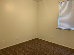 4320 Desert Park Ave in North Las Vegas, NV - Building Photo - Building Photo