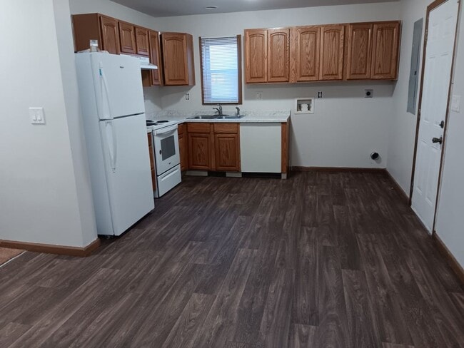 property at 306 S Yellow Springs St