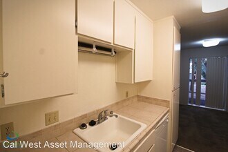 307 Tradewinds Dr-Unit -#6 in San Jose, CA - Foto de edificio - Building Photo