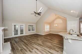 440 Fairway Ct in Newnan, GA - Building Photo - Building Photo