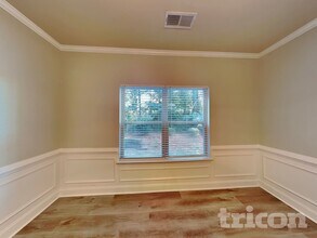 11938 Quail Dr in Hampton, GA - Foto de edificio - Building Photo