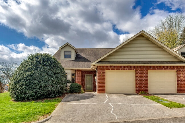 property at 101 Pinewood Dr