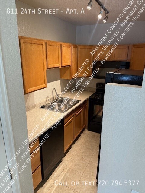 811 24th St in Denver, CO - Building Photo - Building Photo