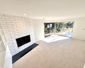 490 Starlight Crest Dr in La Canada Flintridge, CA - Building Photo - Building Photo