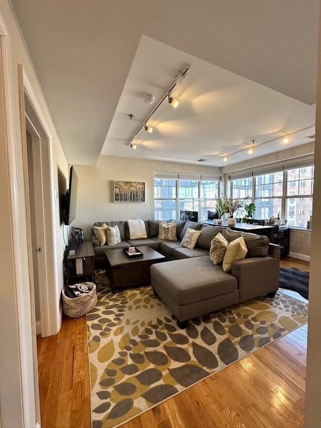 property at 4401 Park Ave