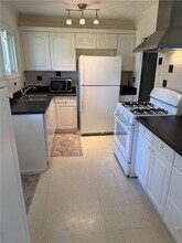 2961 Parkridge Dr NE in Atlanta, GA - Building Photo - Building Photo