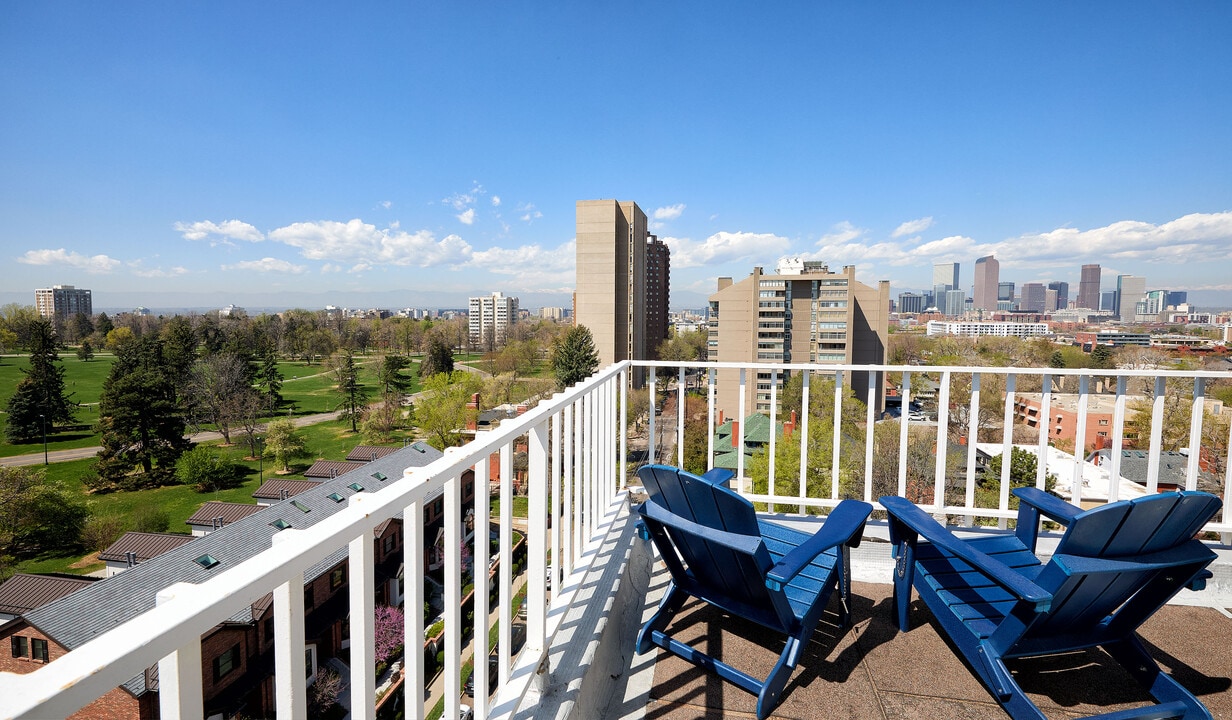 Metropolitan Apartments at Cheesman Park in Denver, CO - Building Photo