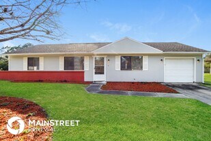 798 Arabia Rd SE in Palm Bay, FL - Building Photo