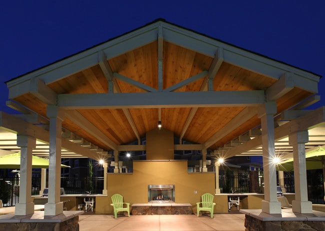 Willow Oak Villas in Chico, CA - Foto de edificio - Building Photo