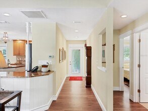 4708 Hidden River Rd in Sarasota, FL - Building Photo - Building Photo