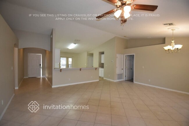 11609 Lake Dr in Leesburg, FL - Building Photo - Building Photo