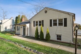 272 Mt Kemble Ave in Morristown, NJ - Building Photo - Building Photo