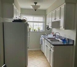1209 Paxton Ave in Cincinnati, OH - Building Photo - Building Photo