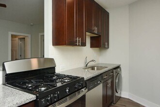 730 Judson Ave, Unit 60 in Highland Park, IL - Foto de edificio - Building Photo