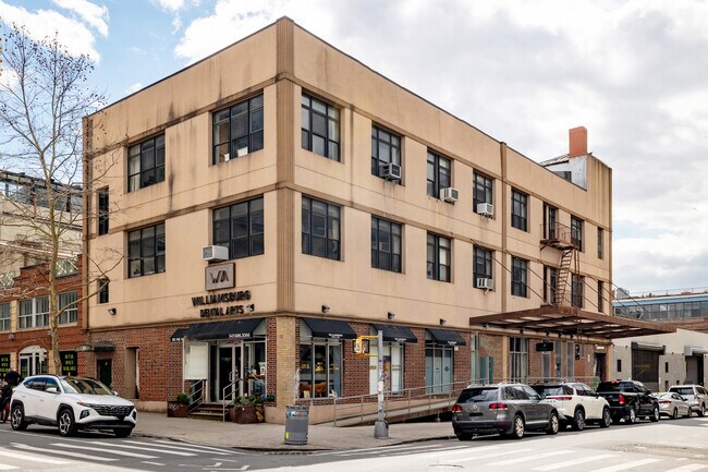 86 N 6th St