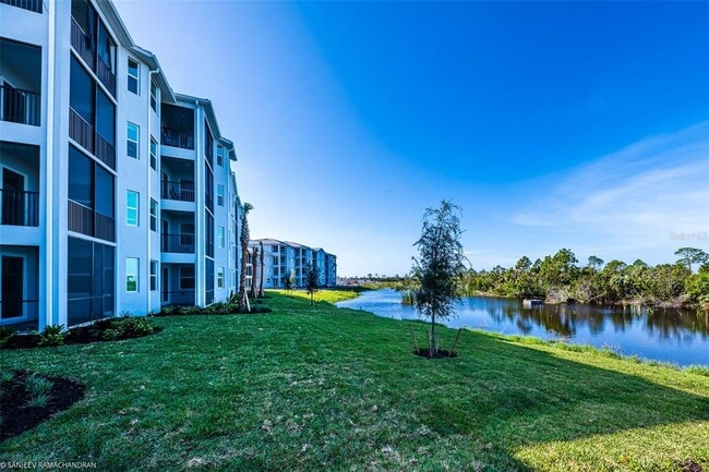 14121 Heritage Landing Blvd in Punta Gorda, FL - Foto de edificio - Building Photo