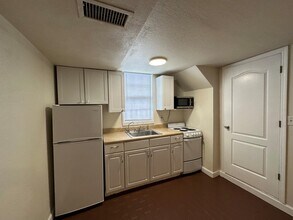 227 Foresteria Dr in Lake Park, FL - Building Photo - Building Photo